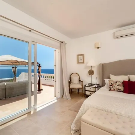 Holiday home Es Macar, Heated Pool & Sea Views