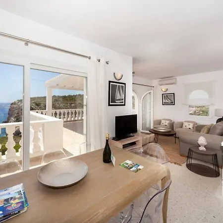 Holiday home Es Macar, Heated Pool & Sea Views