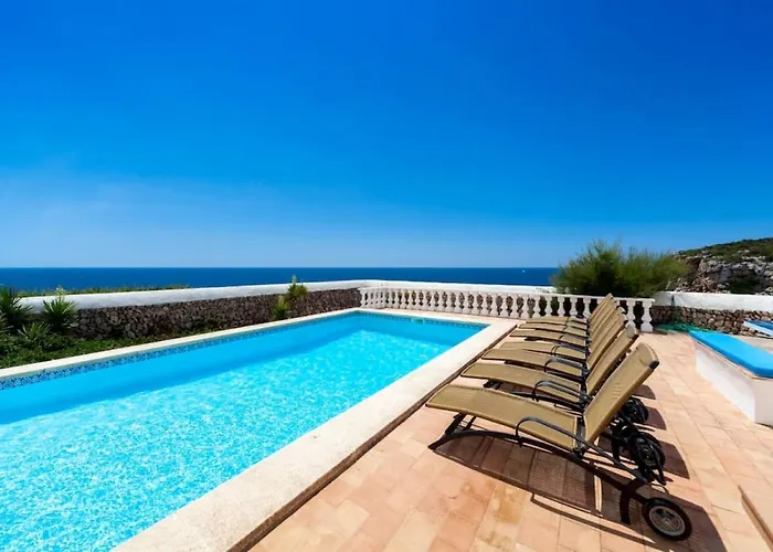 Es Macar, Heated Pool & Sea Views 度假居 *